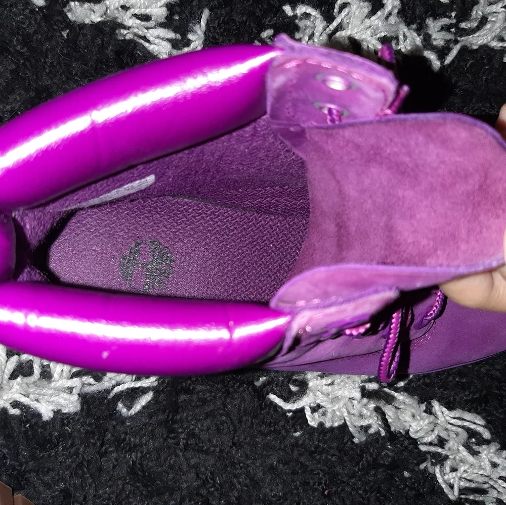 Purple timberlands - Picture 5 of 13